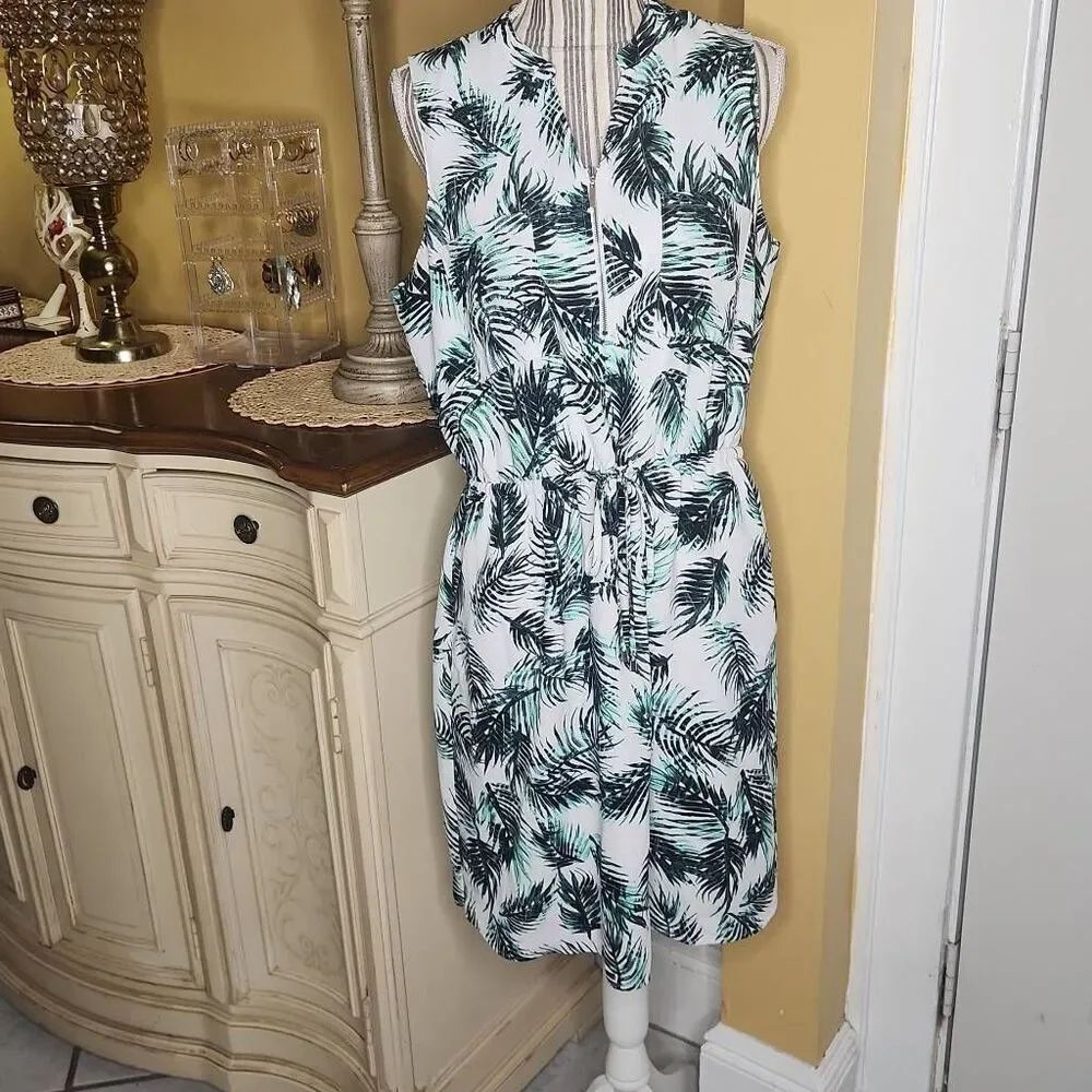 Apt 9 tropical green and white sleeveless dress women's size L